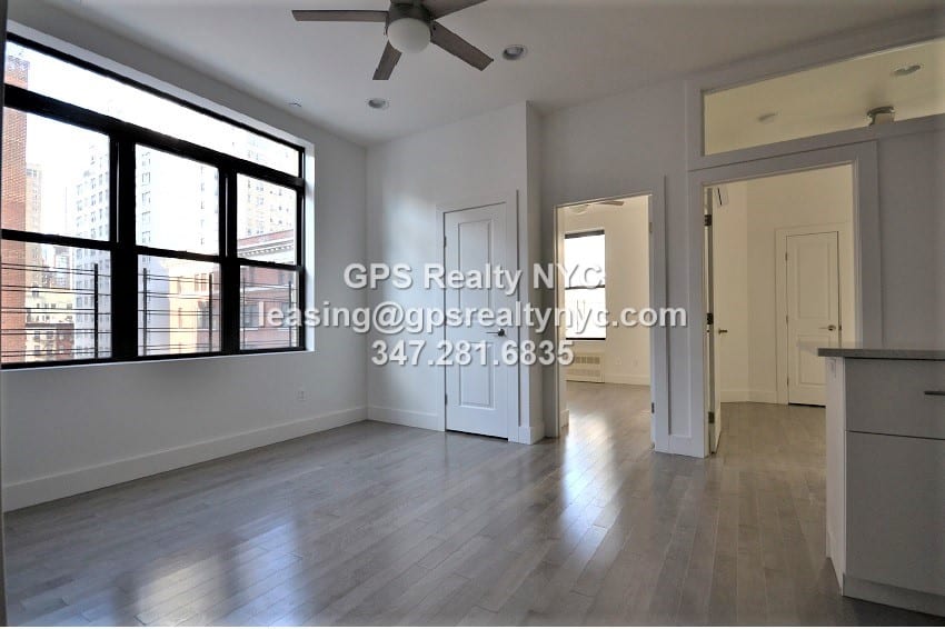 218 East 36th Street