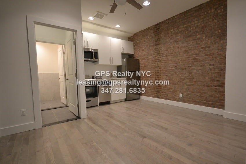 218 East 36th Street