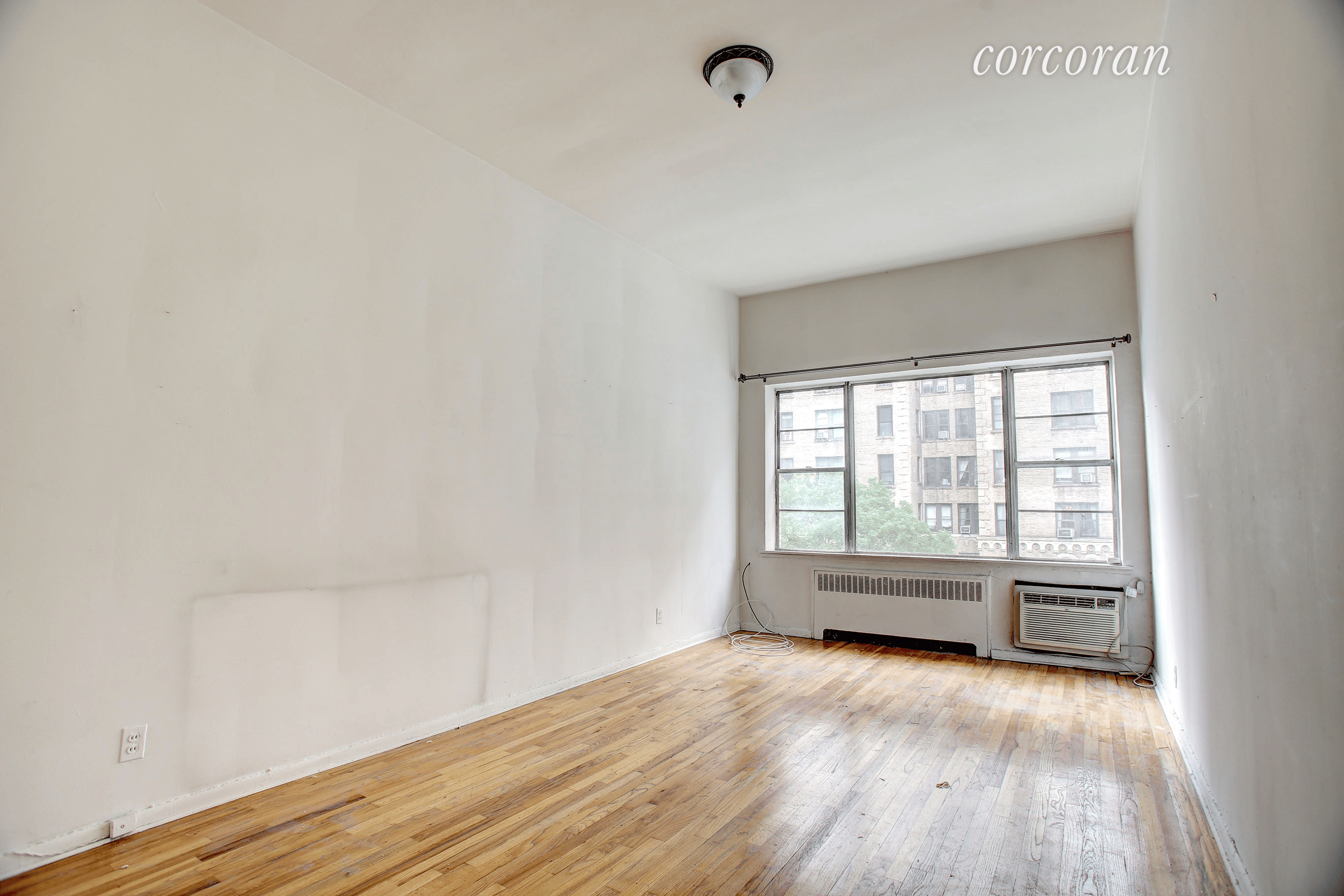 44 West 72nd Street