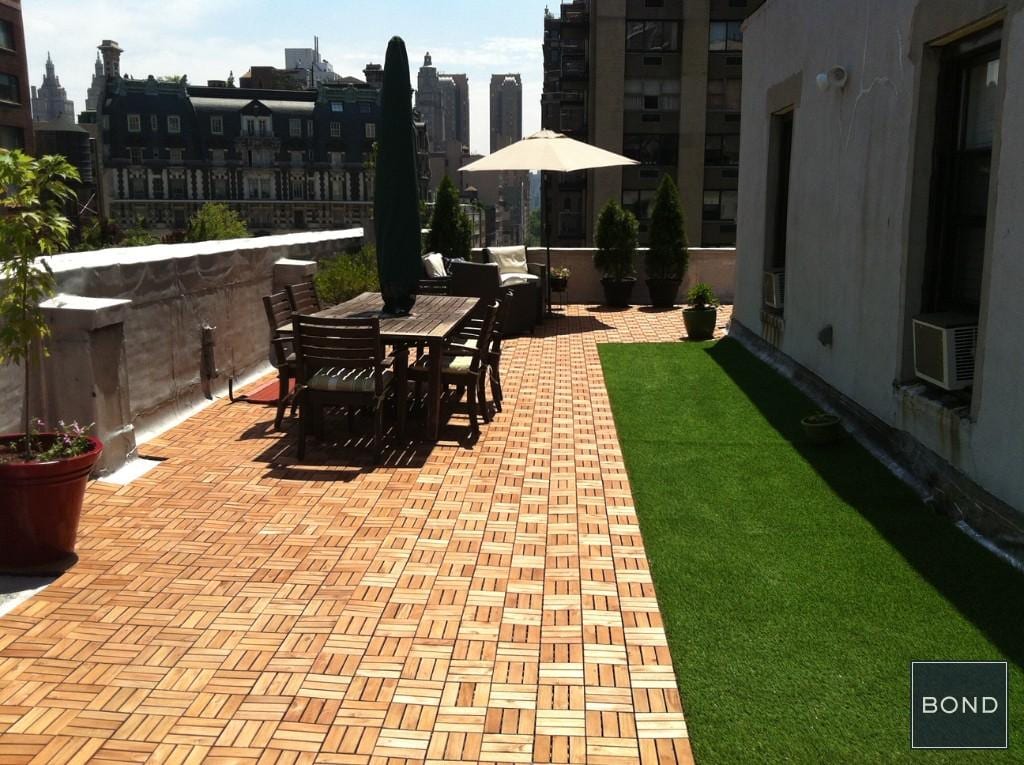 220 West 71st Street