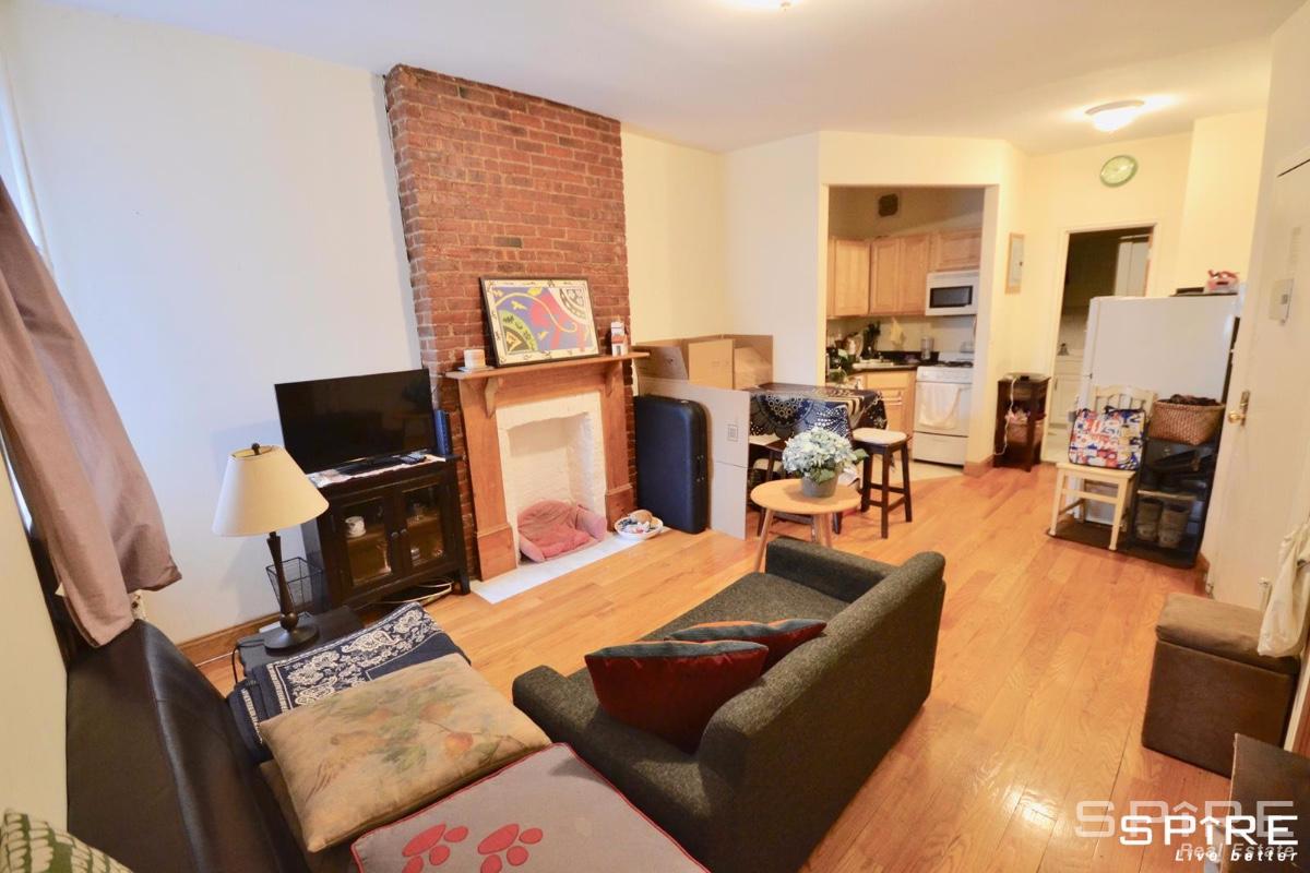 338 West 47th Street