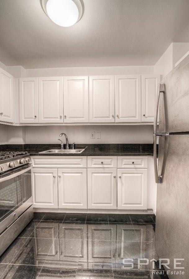 330 West 45th Street