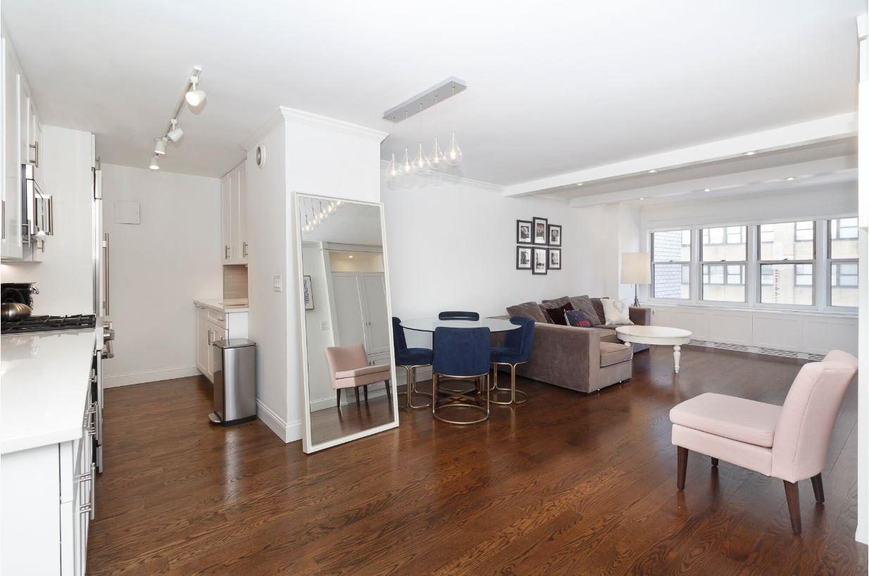 155 East 38th Street