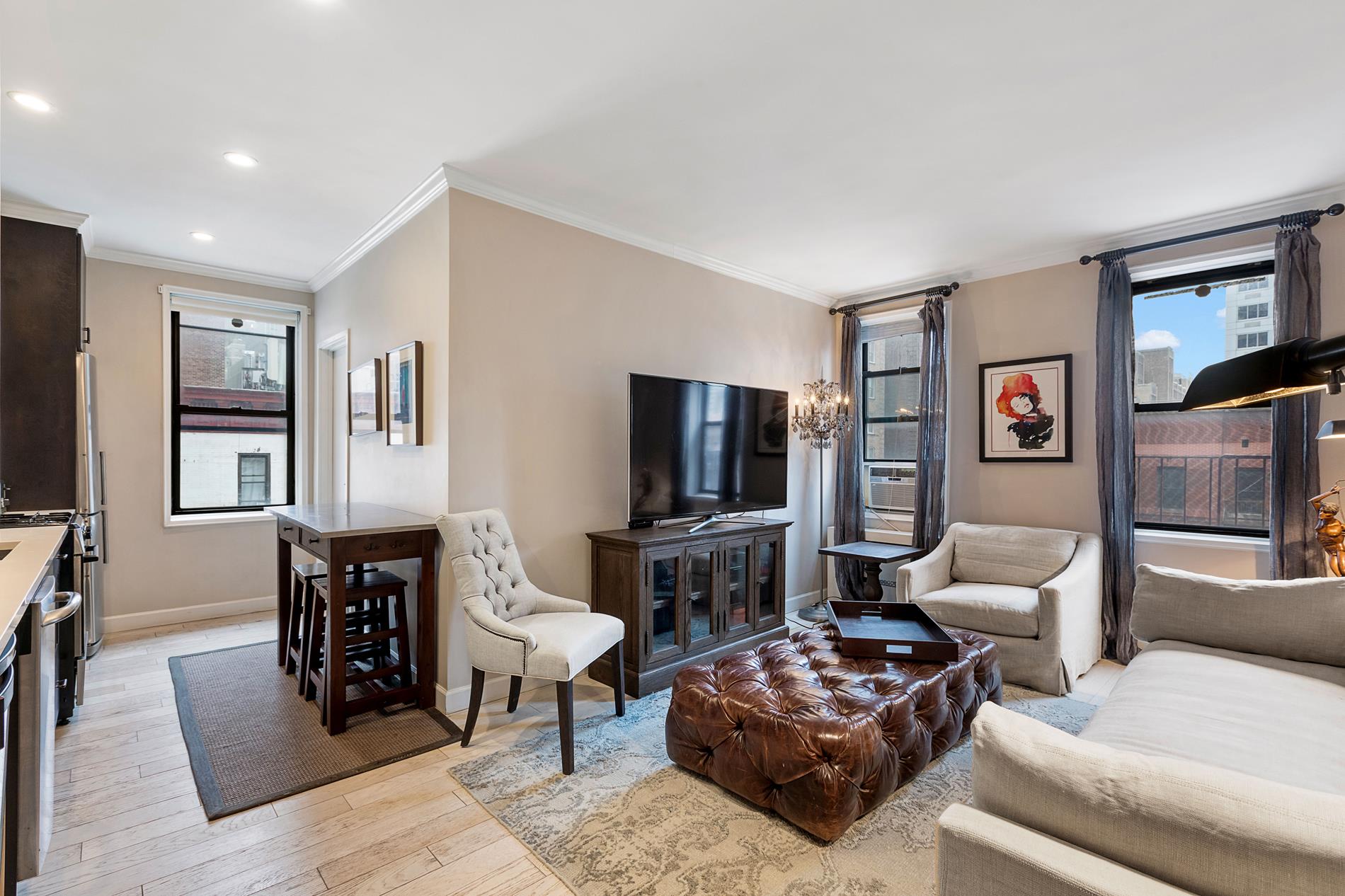 242 East 38th Street