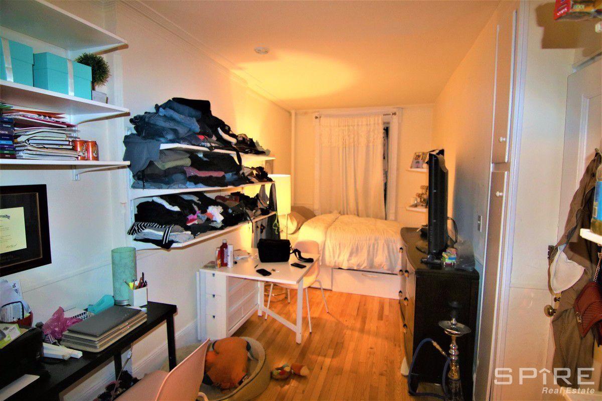 116 West 69th Street