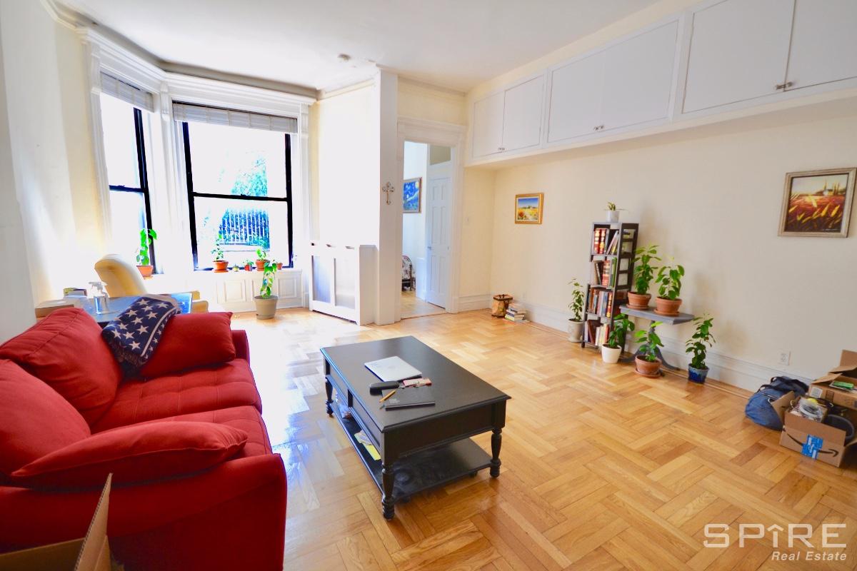 116 West 69th Street