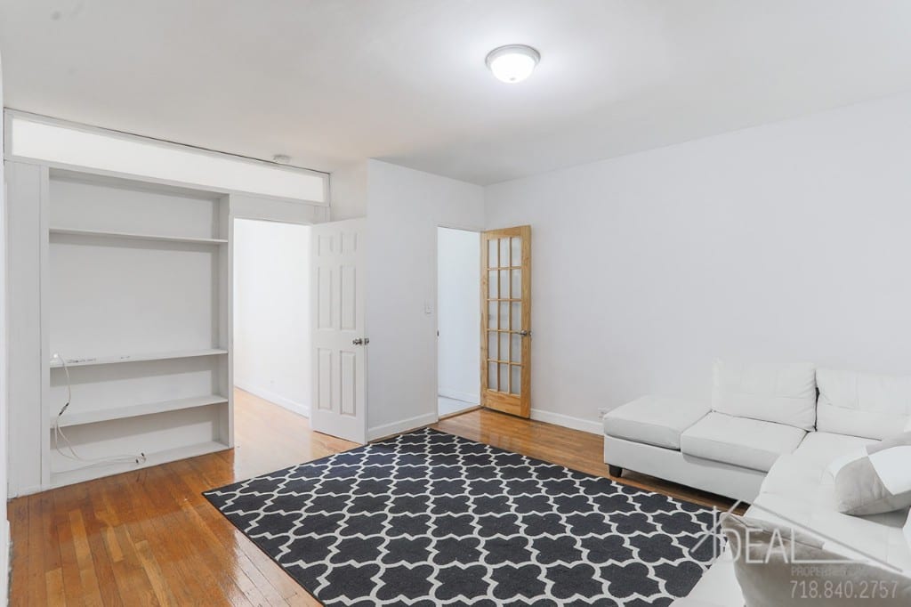 242 East 38th Street