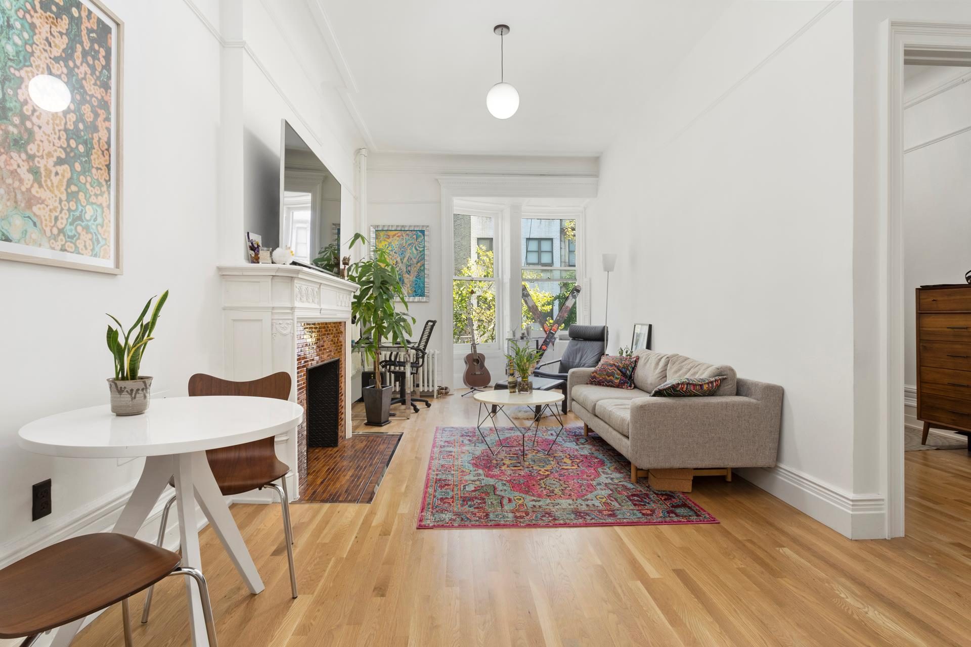 54 West 71st Street