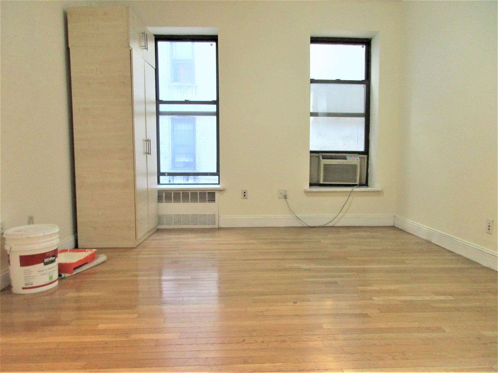 352 West 46th Street