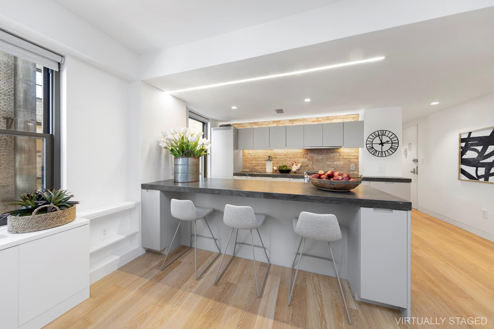 35 East 38th Street