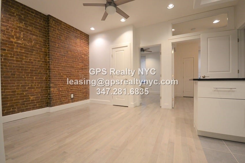 218 East 36th Street