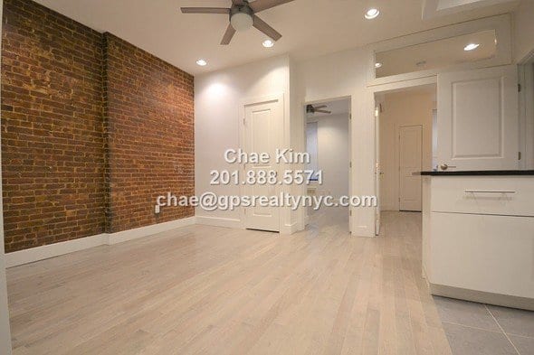 218 East 36th Street