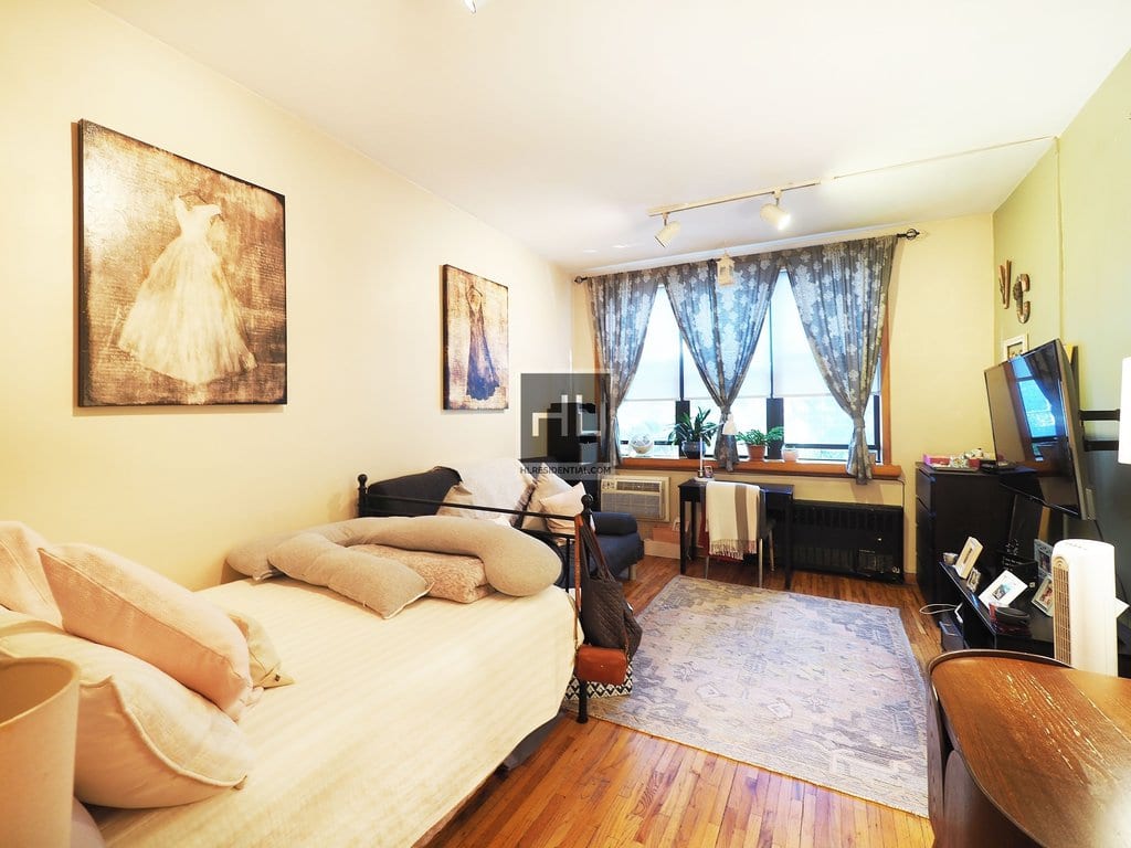 330 East 90th Street