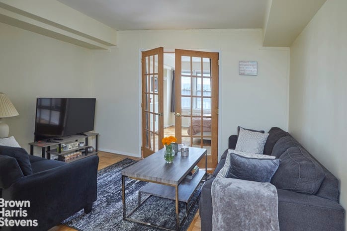 155 East 38th Street