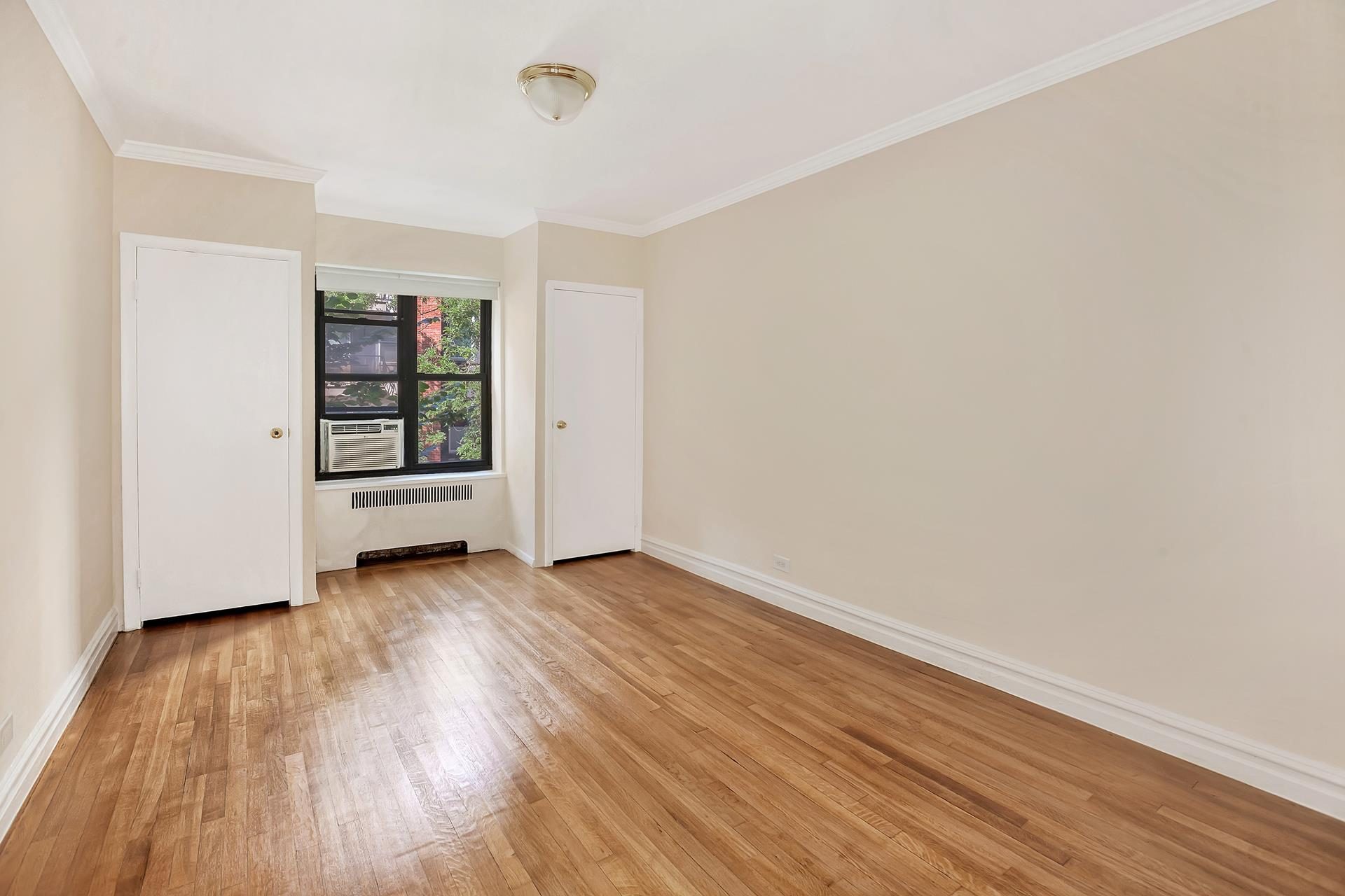 222 East 35th Street