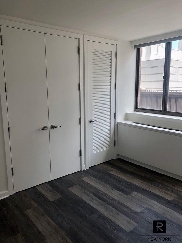 520 West 43rd Street