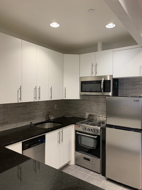 218 East 36th Street