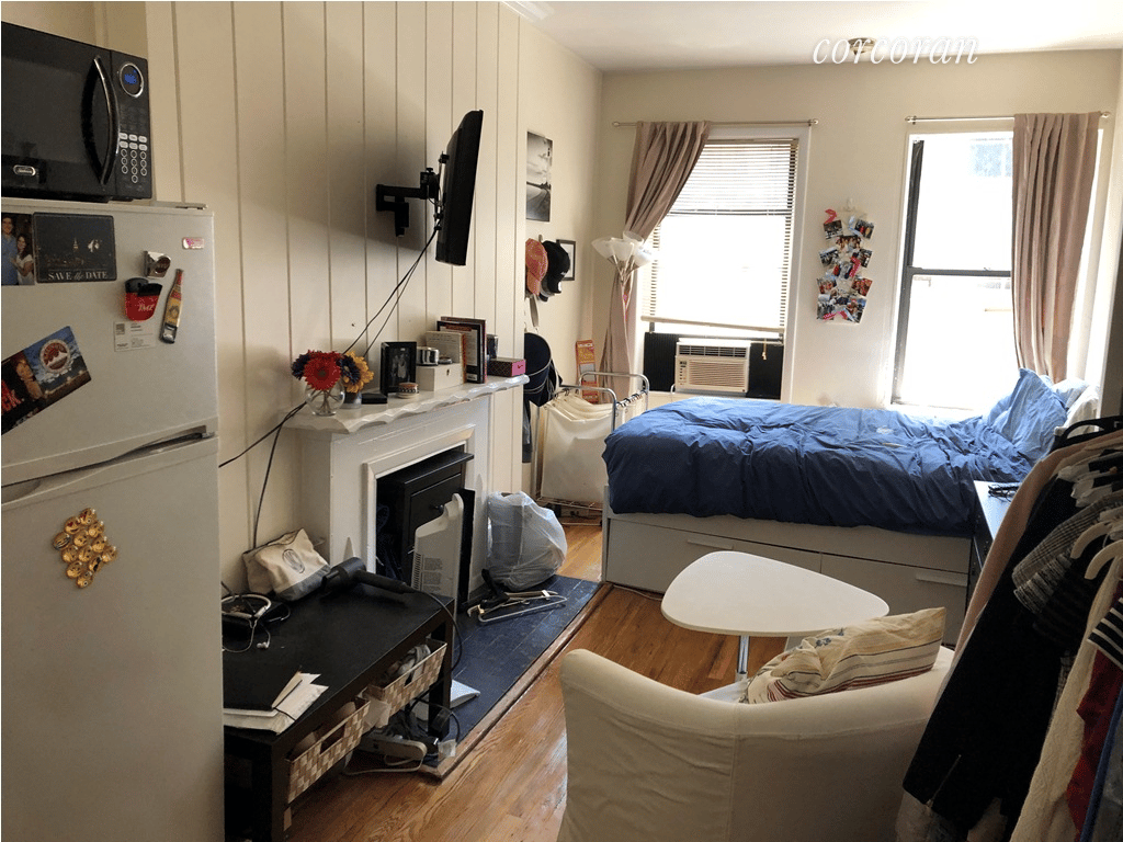 250 West 72nd Street