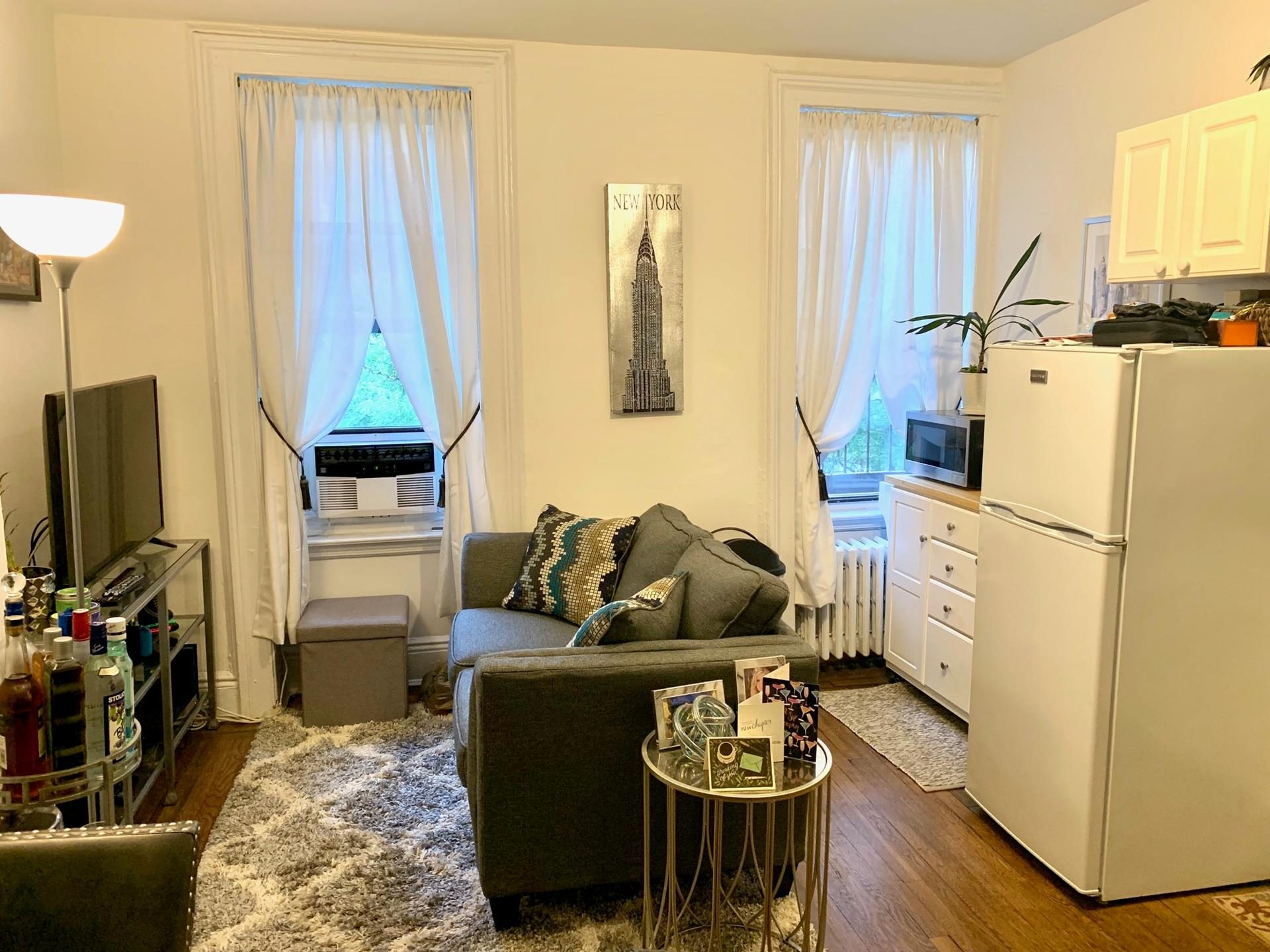 243 East 39th Street