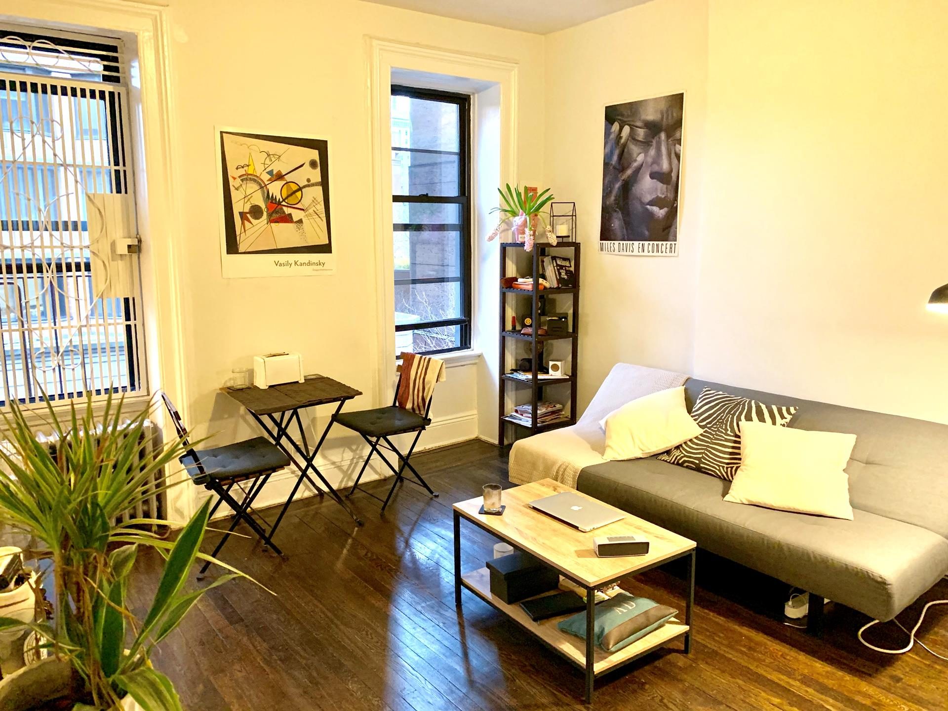 243 East 39th Street