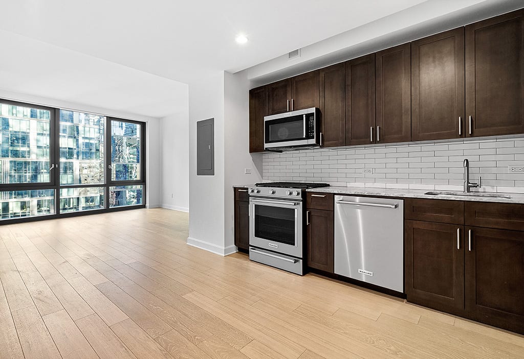 21 West End Avenue
