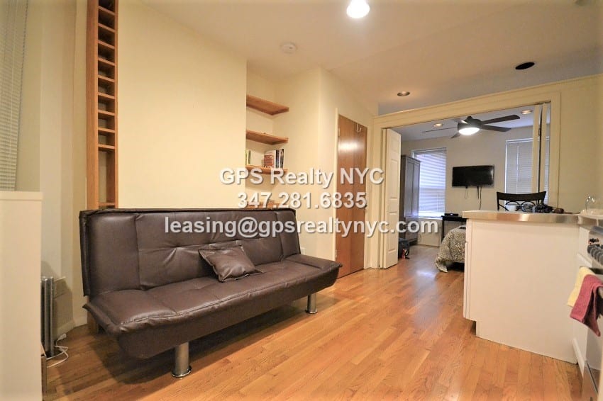 529 West 48th Street