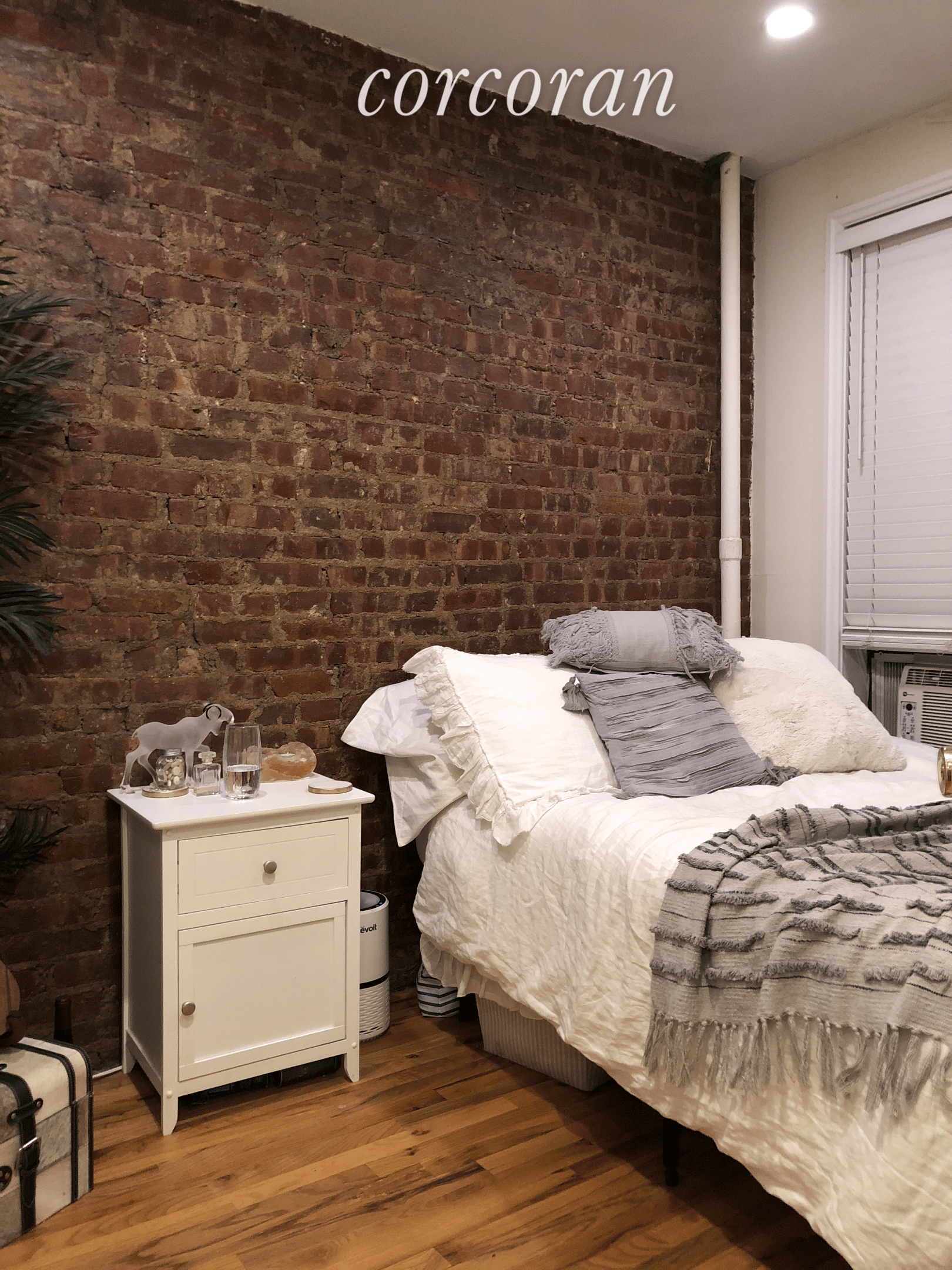 512 East 80th Street