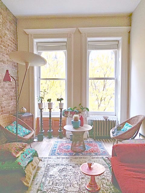 8 West 71st Street