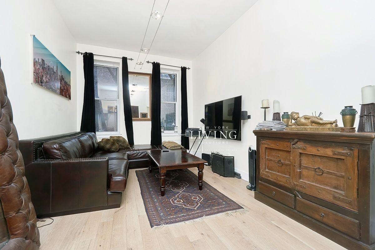 406 West 46th Street