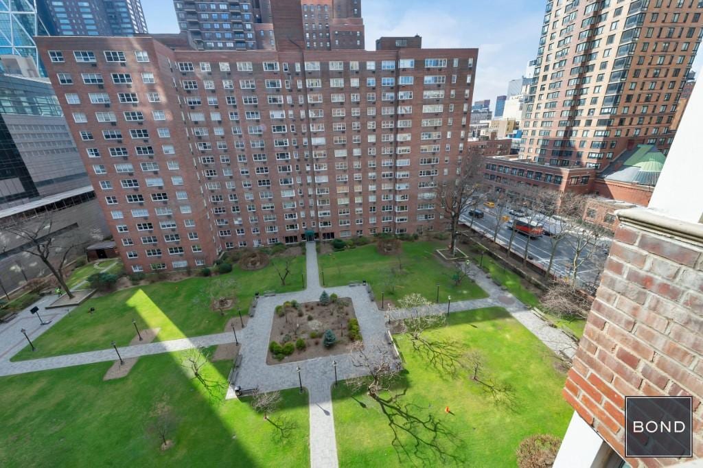 345 West 58th Street