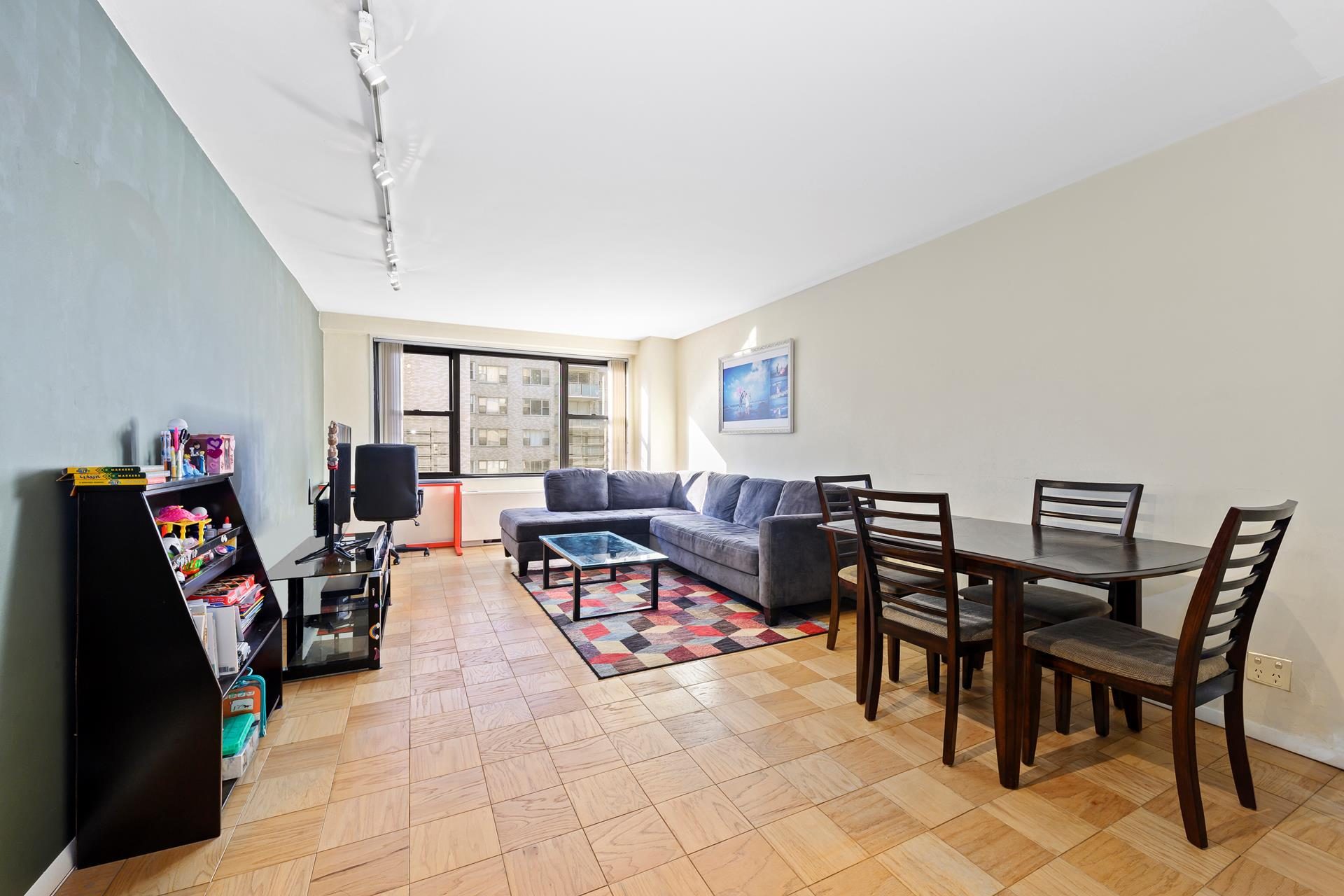 305 East 40th Street