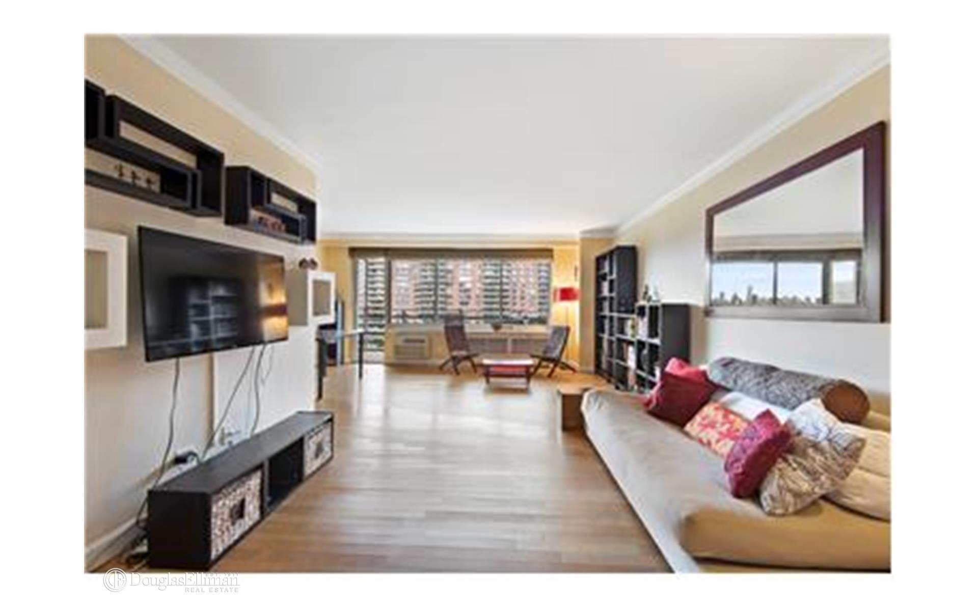 400 Central Park West