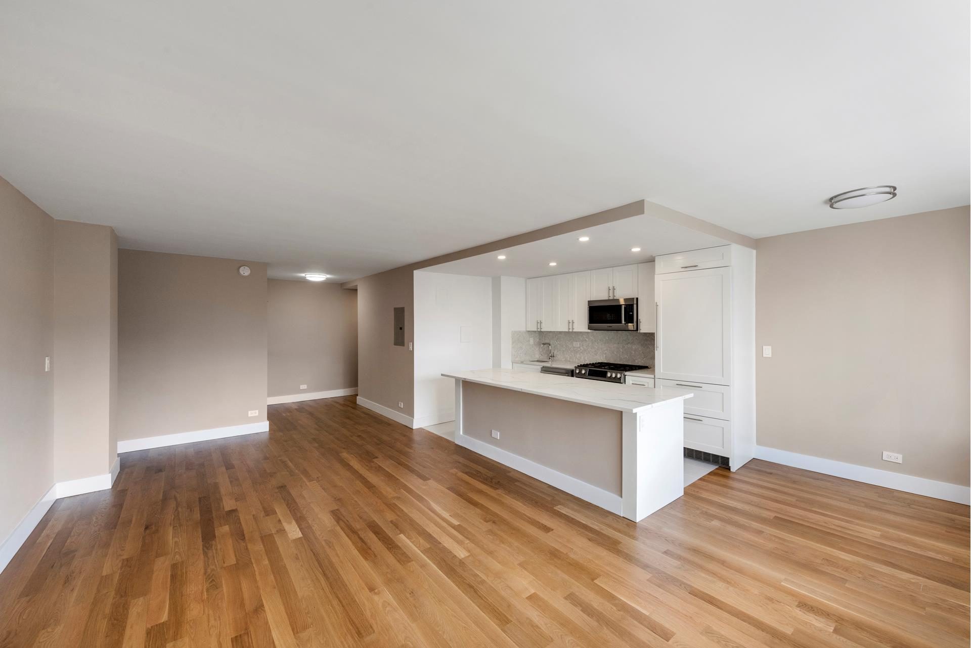 392 Central Park West