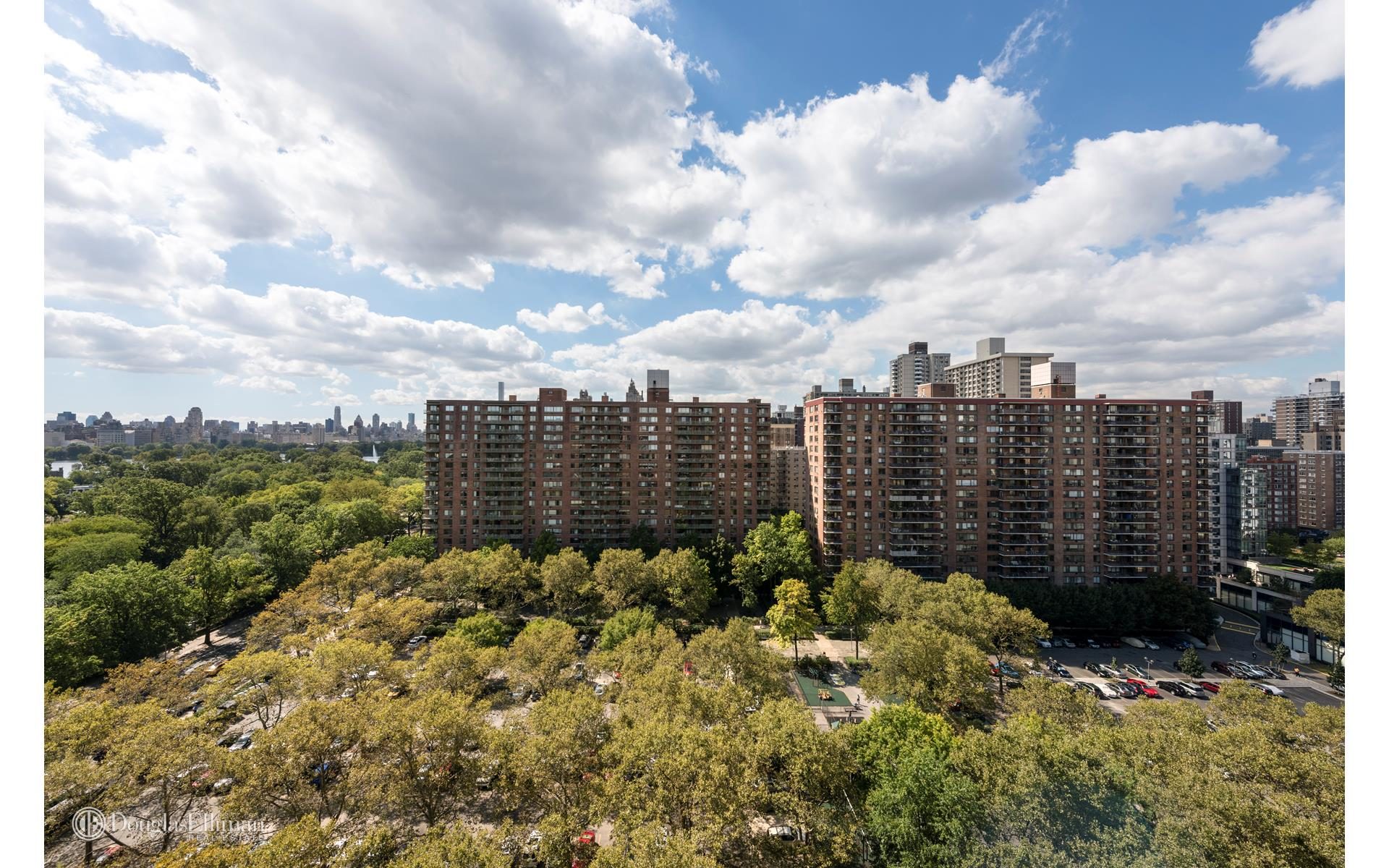 400 Central Park West