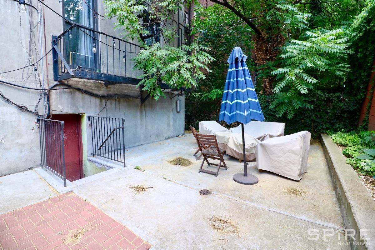 338 West 47th Street