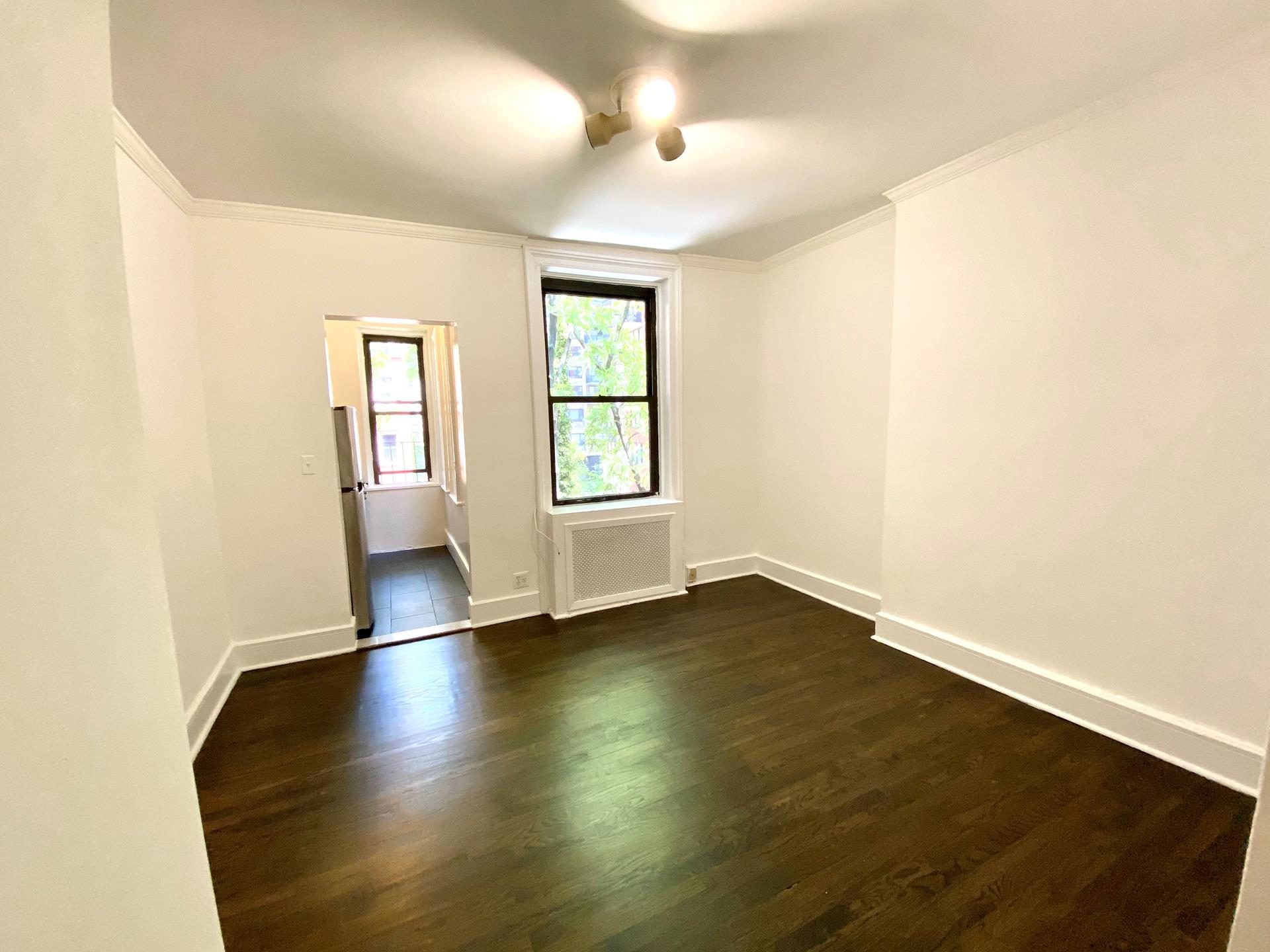 243 East 39th Street
