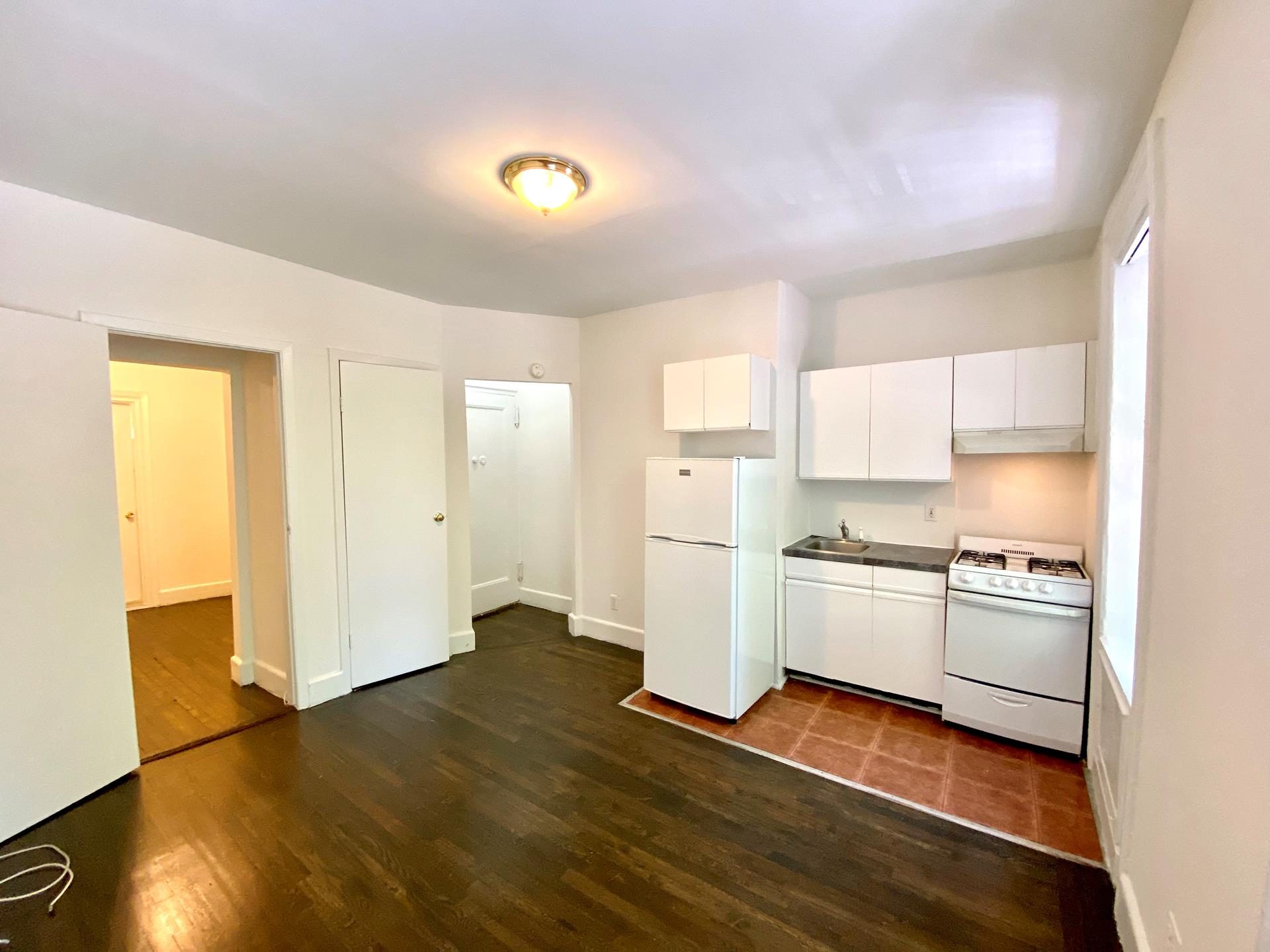 245 East 39th Street