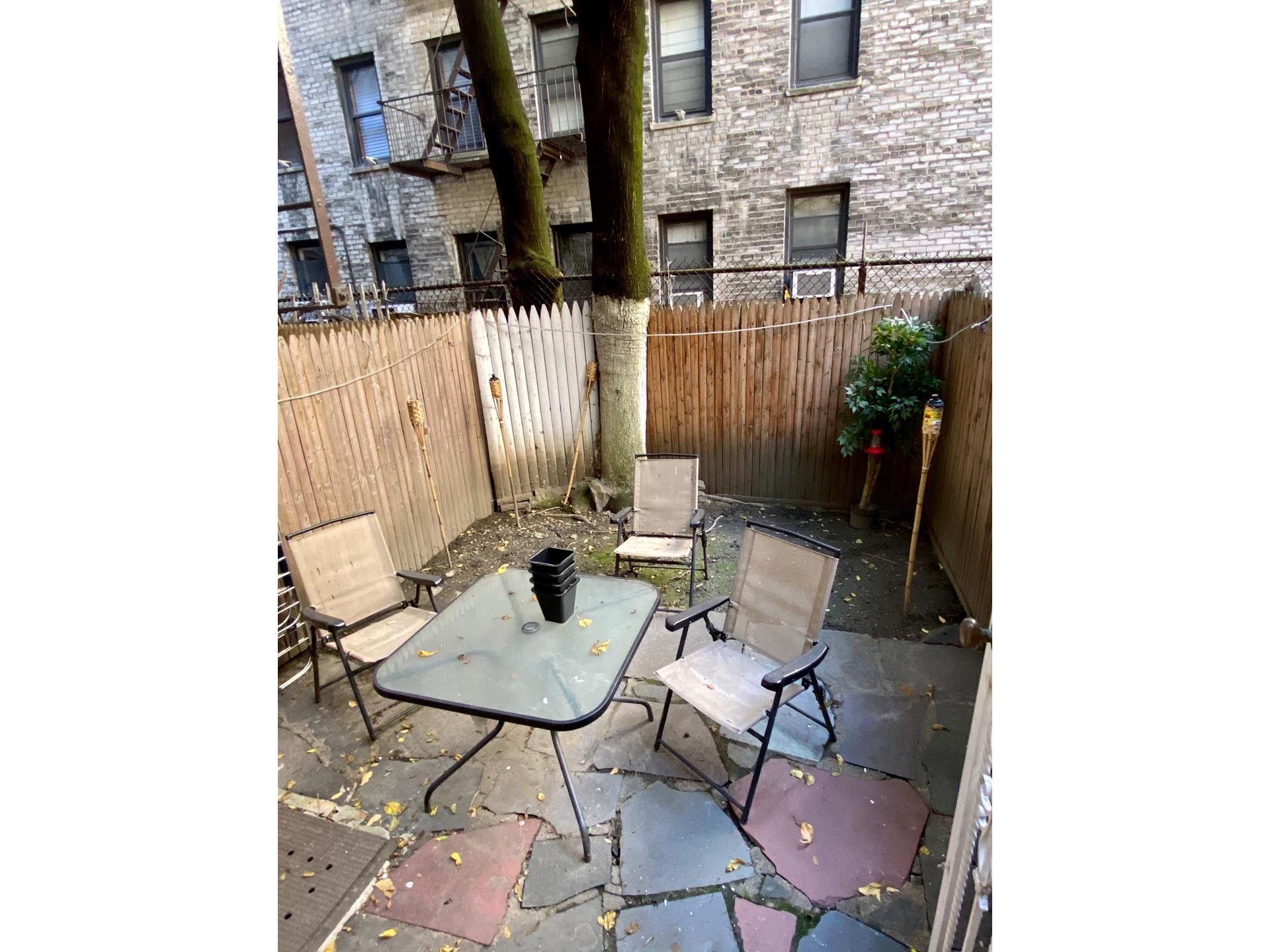 302 East 38th Street