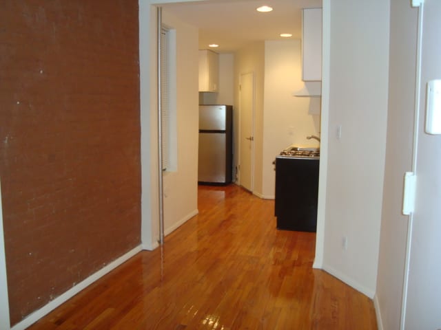 529 West 48th Street
