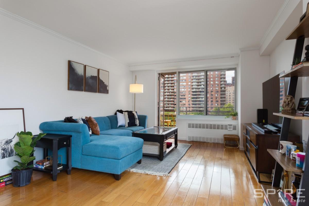 400 Central Park West