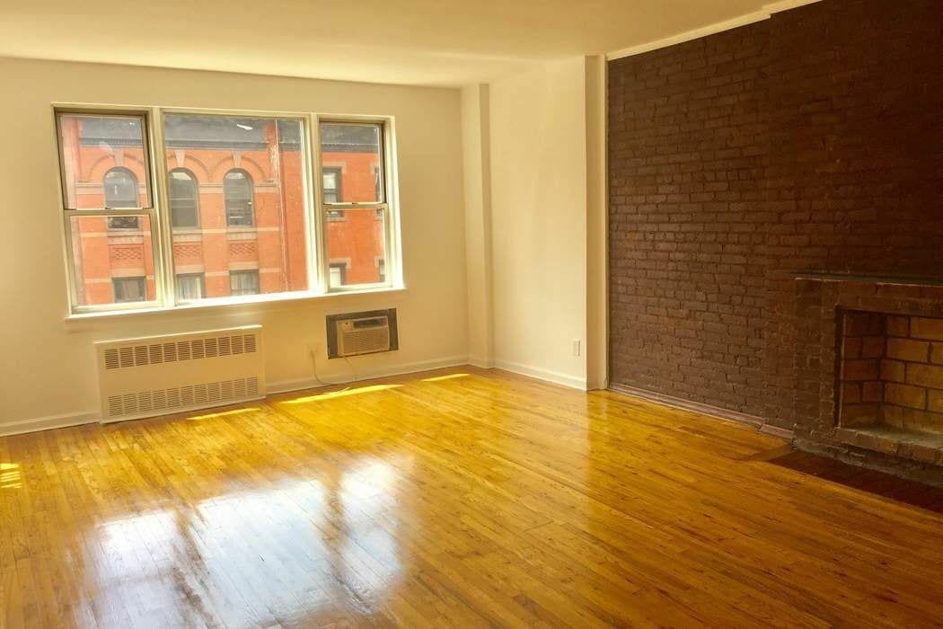 41 West 71st Street