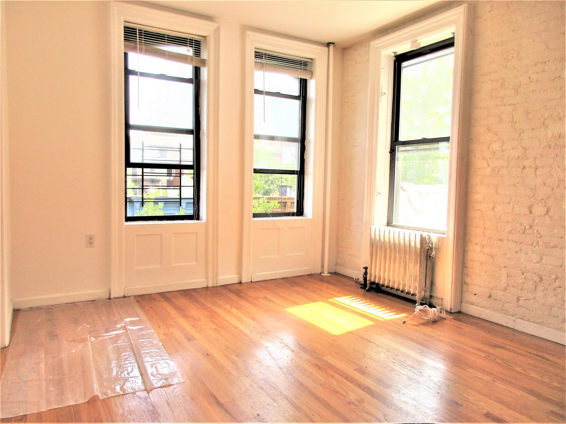 352 West 46th Street