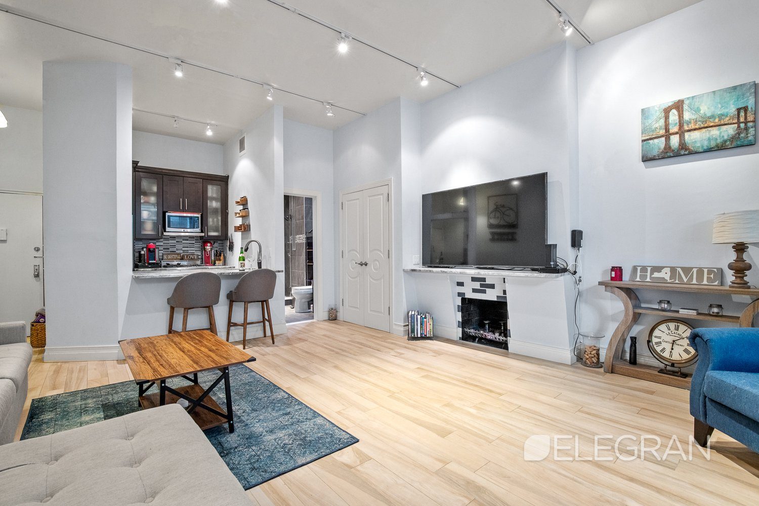 26 East 38th Street