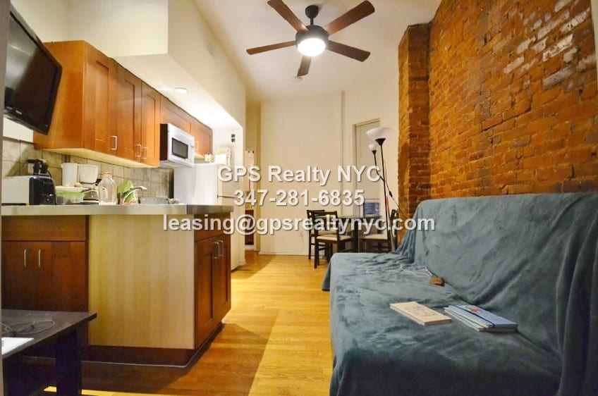 529 West 48th Street