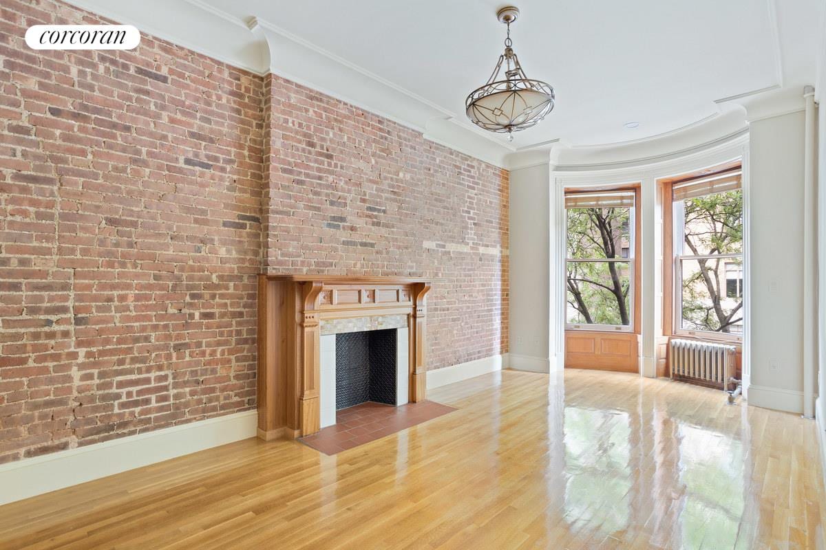 8 West 71st Street
