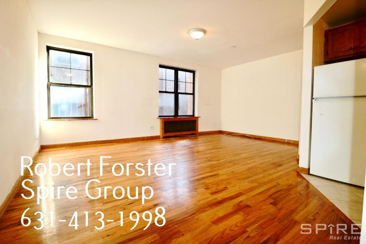 646 Tenth Avenue