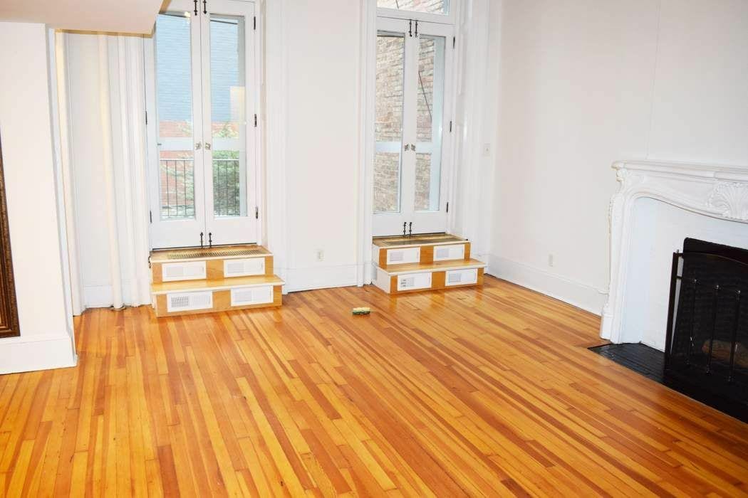25 East 38th Street