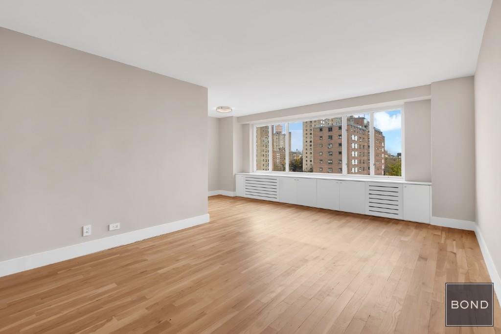 392 Central Park West