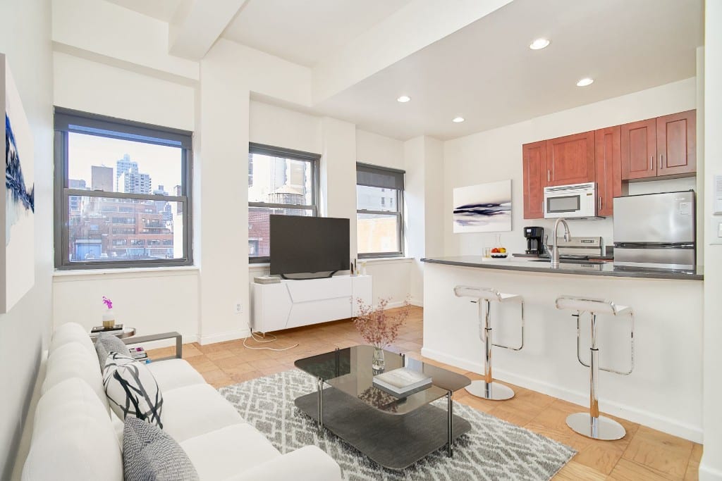 207-215 East 37th Street
