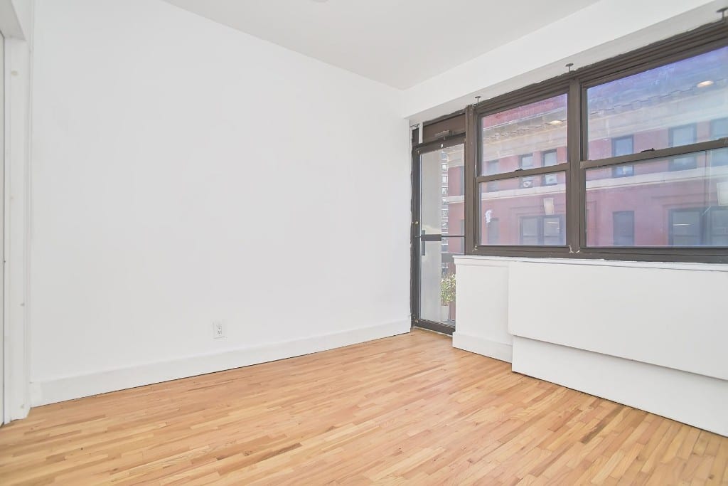 207-215 East 37th Street